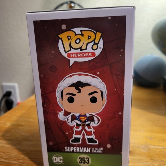 DC Super Heroes Superman in Holiday Sweater Flocked Walmart Exclusive Funko Pop - Picture 4 of 7